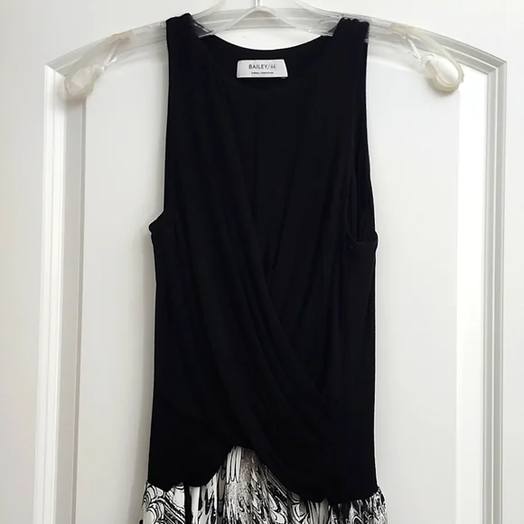Bailey 44 NWOT XS Grumeti River Maxi Dress High Low Black White Graphic Ruched - Picture 4 of 15